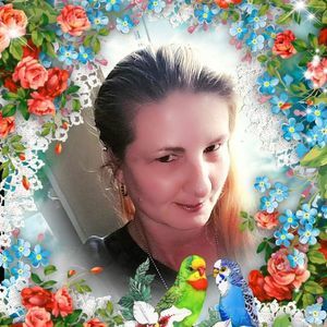 Meet your Posher, Leeann